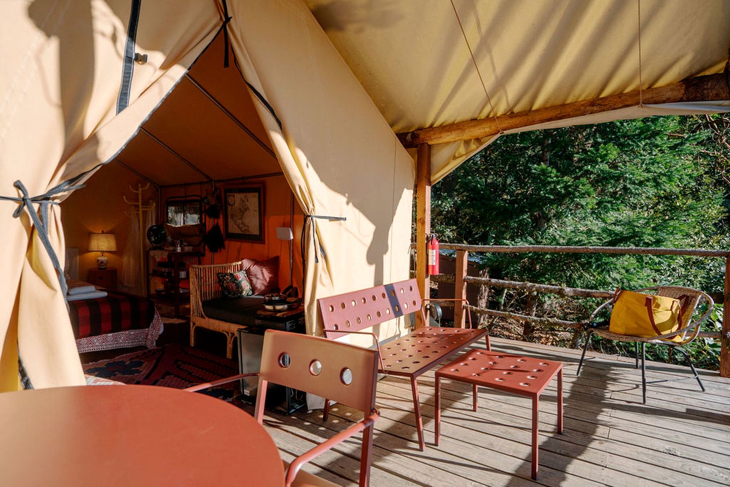 Incredible Safari Tent with Breathtaking Views in Kings Mounatin, California