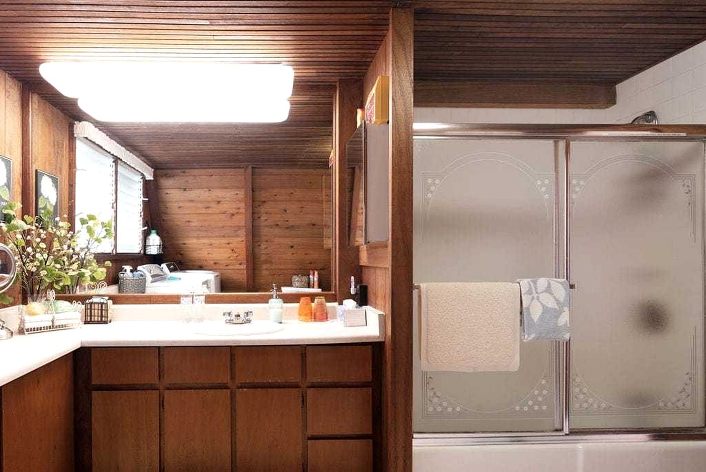 Amazing A-Frame Cottage with Hot Tub Access in Volcano, Hawaii