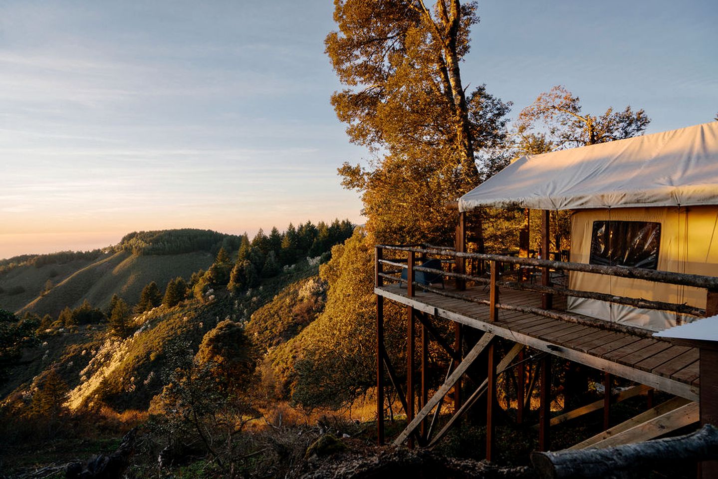 Amazing Safari Tent Nestled in the Trees in Kings Mountain, California