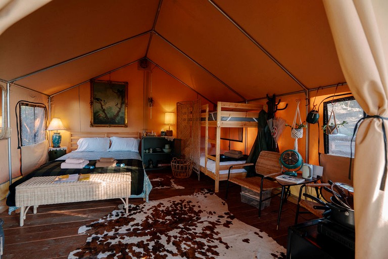 Safari Tents (United States of America, Redwood City, California)