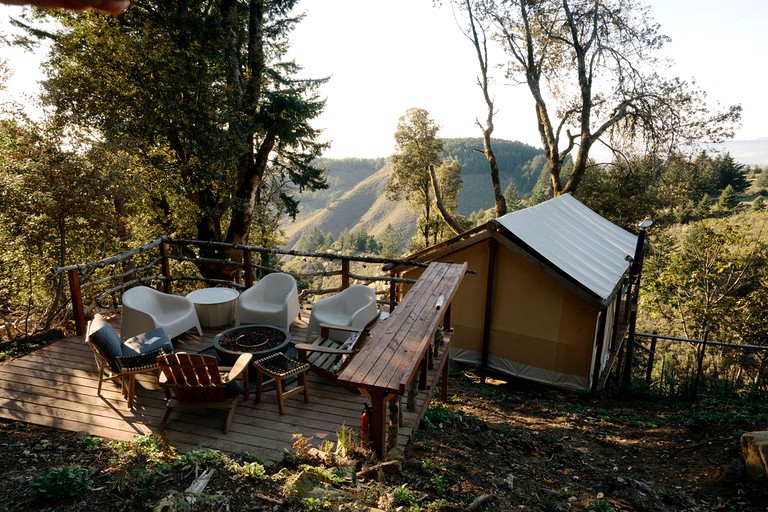 Safari Tents (United States of America, Redwood City, California)