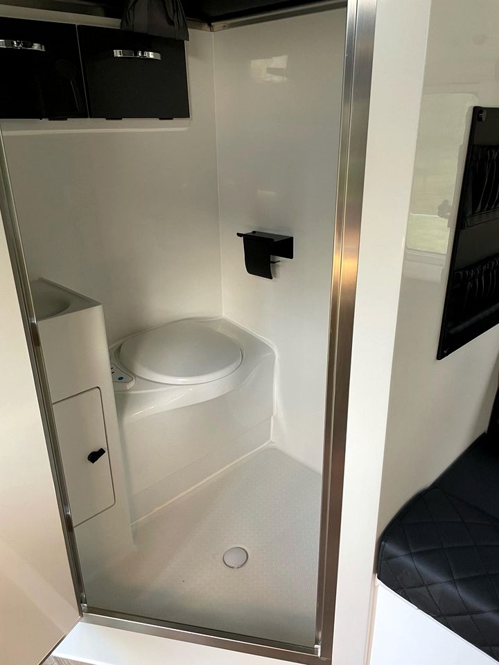 Does Not Qualify - Deluxe Hybrid Caravan