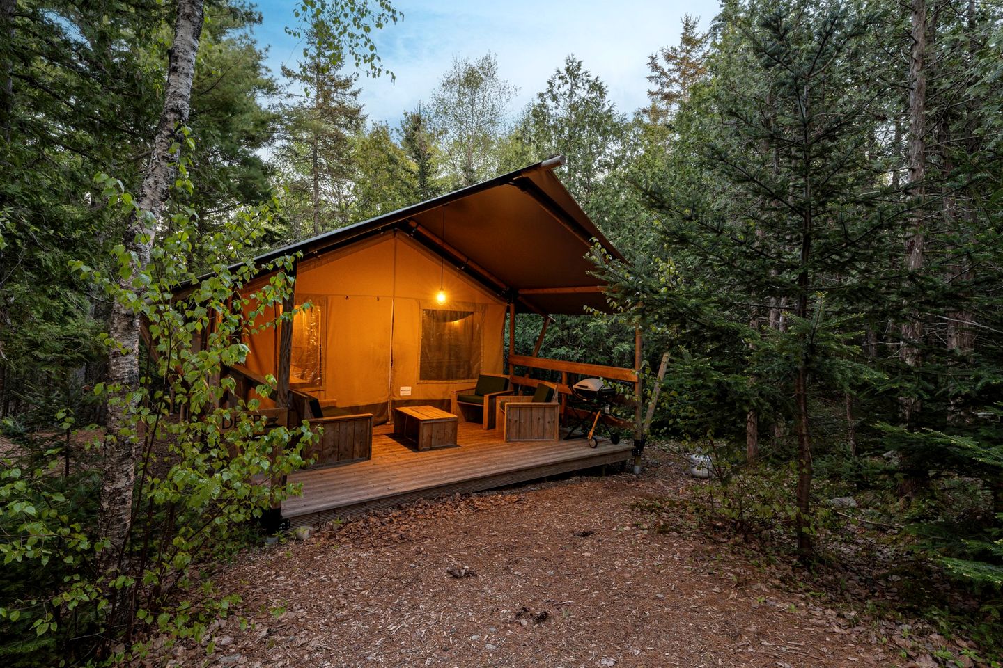 Rustic Family Friendly Safari Tent near Acadia National Park, Maine
