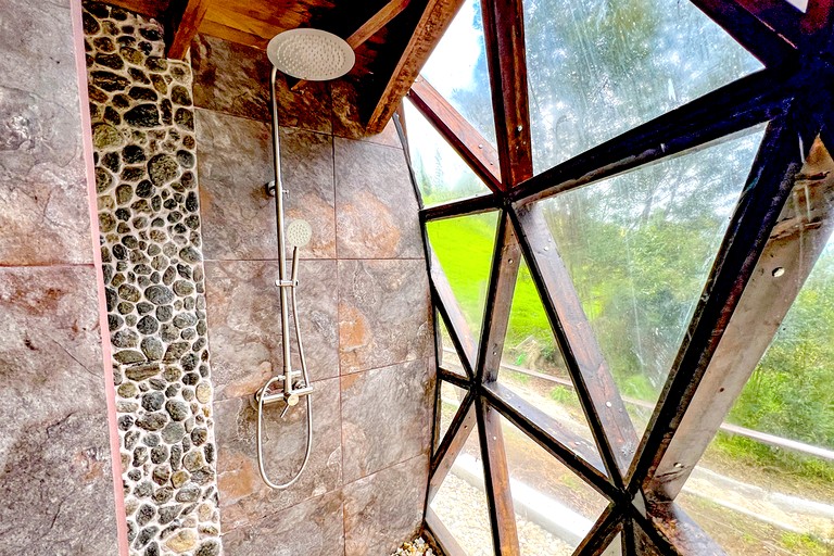 Domes (Ecuador, San Gabriel, Carchi)