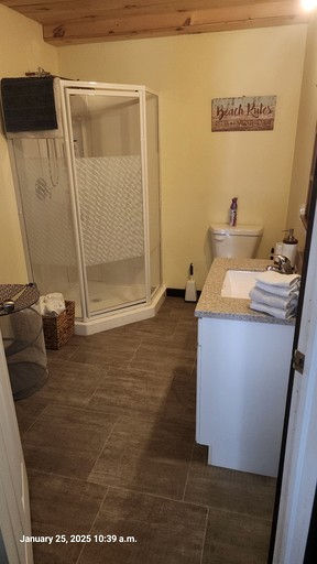 Cottages (Canada, Combermere, Ontario)