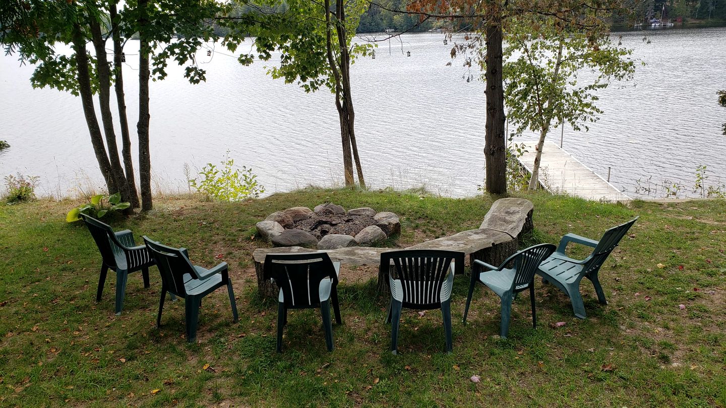 Cozy Lakeside Cottage with Fire Pit in Combermere, Ontario