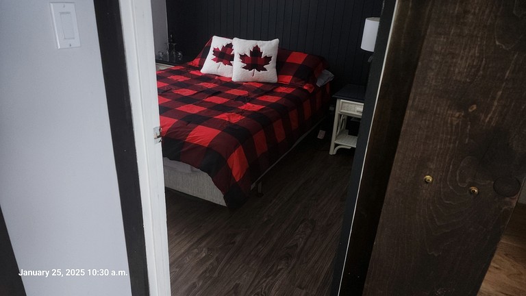 Cottages (Canada, Combermere, Ontario)