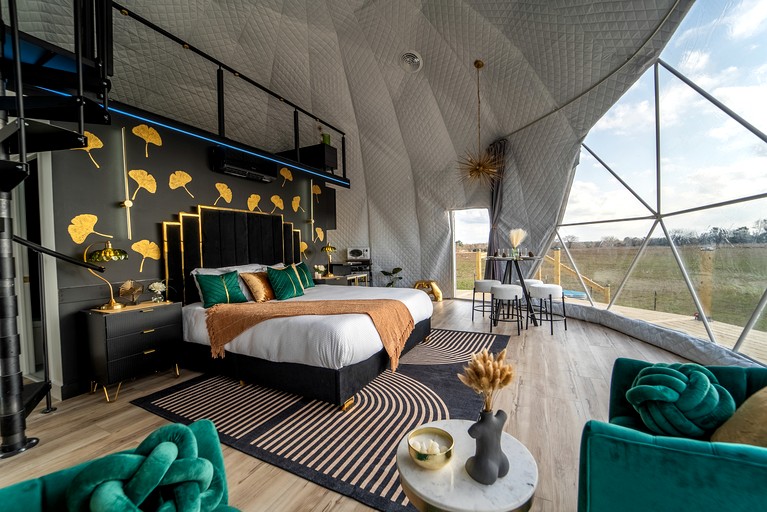 Domes (United States of America, Smithville, Texas)