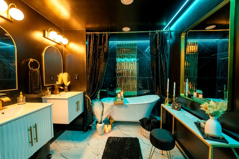 Domes (United States of America, Smithville, Texas)