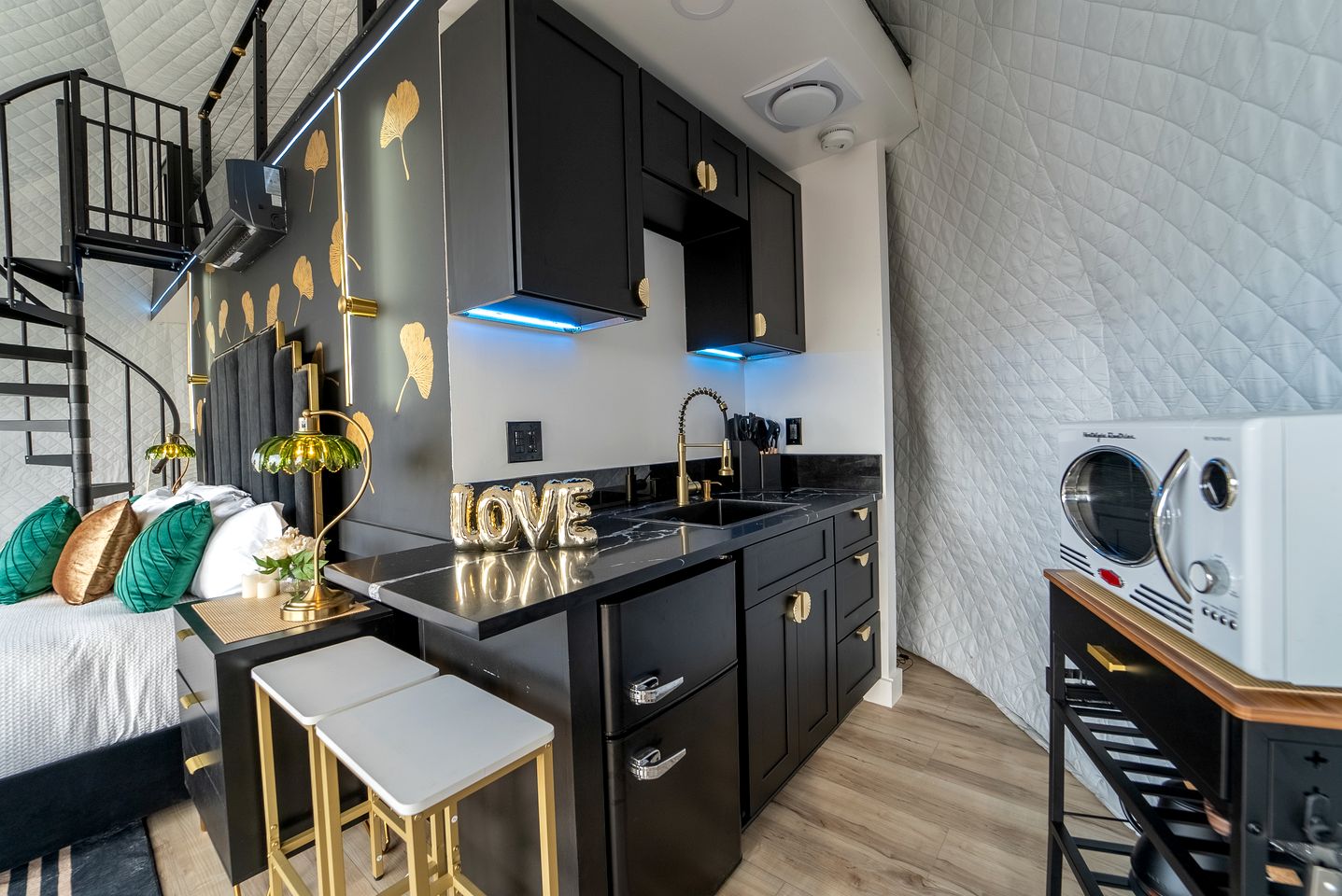 Incredible Luxurious Dome for a Relaxing Getaway in Smithville, Texas