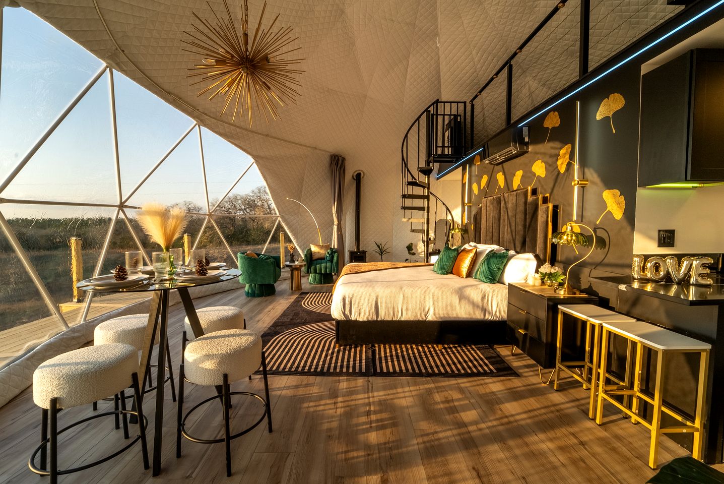 Incredible Luxurious Dome for a Relaxing Getaway in Smithville, Texas