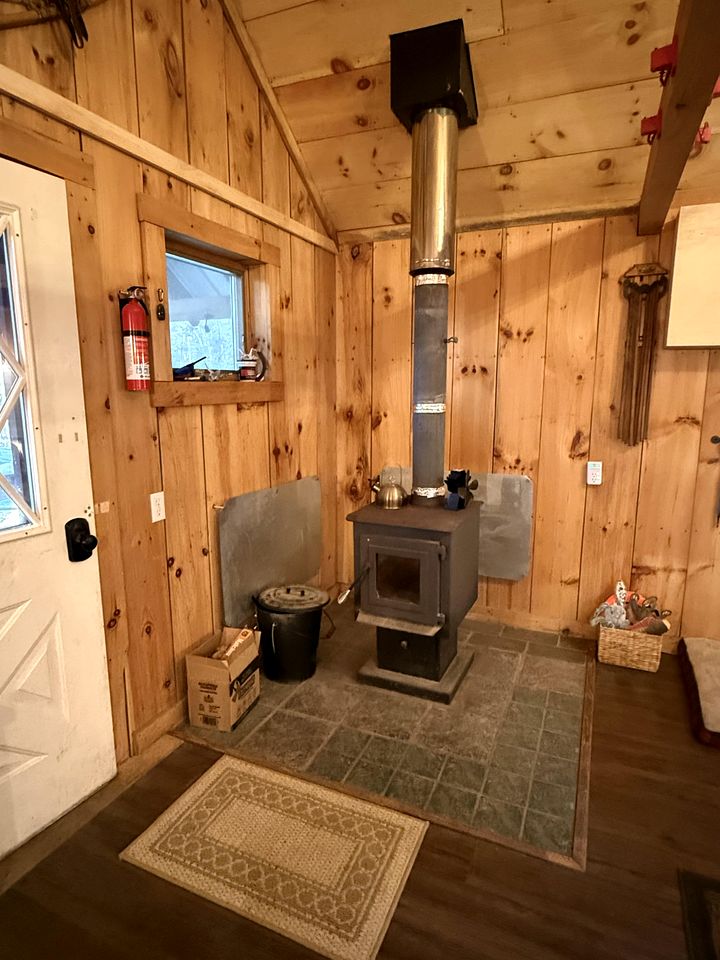 Cozy Mountain Cabin in Sunderland, VT