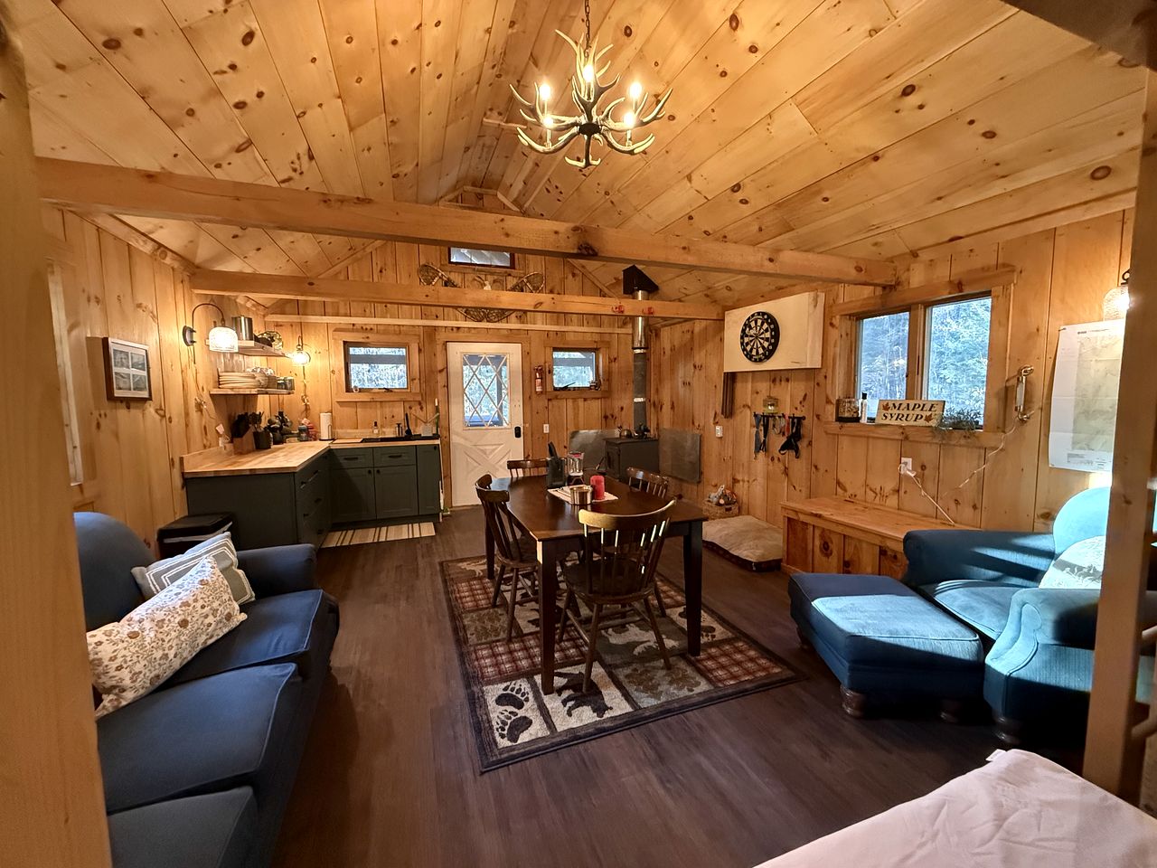 Cozy Mountain Cabin in Sunderland, VT