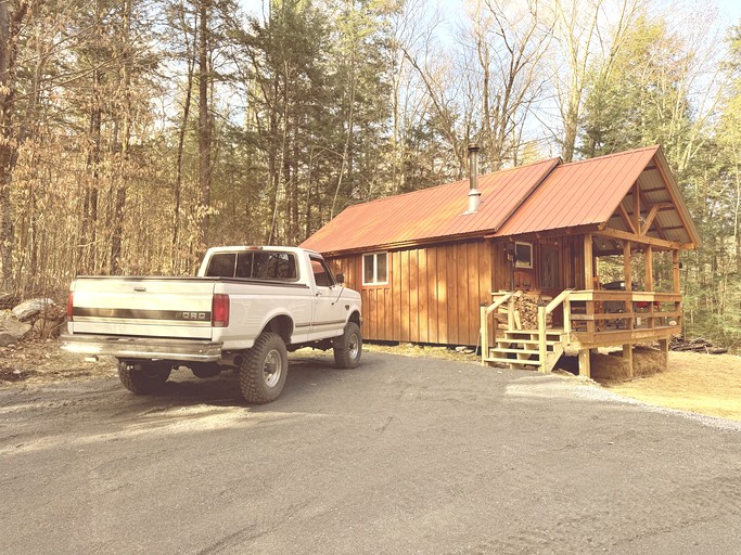 Cabins (United States of America, Sunderland, Vermont)