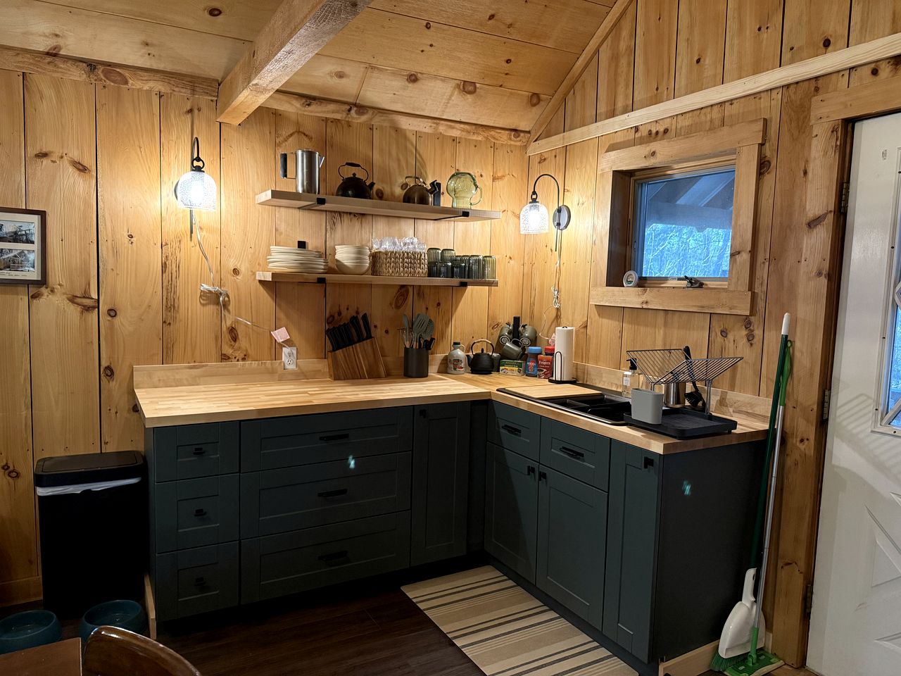 Cozy Mountain Cabin in Sunderland, VT