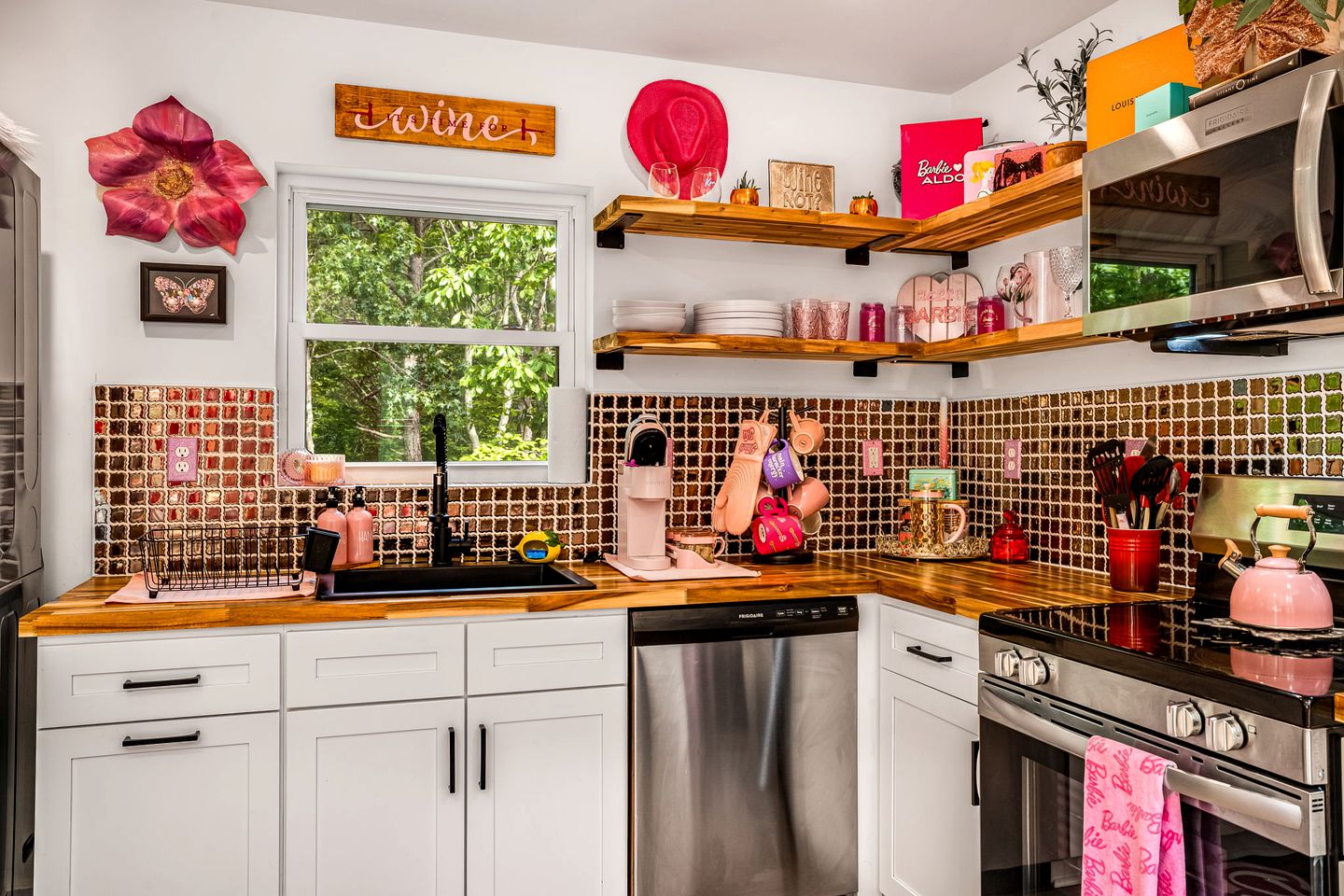 Unique Barbie-Themed Pink Cabin in Black Mountain, North Carolina