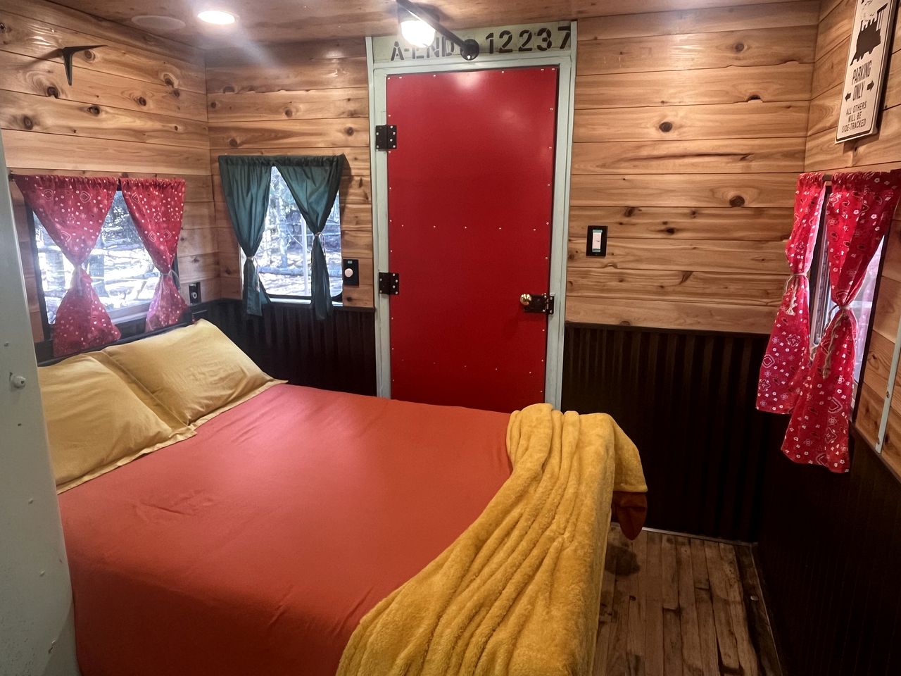 Incredible Remodeled Caboose, Pet-Friendly and Central to Outdoor Activities for an Amazing Family Getaway in Sandpoint, Idaho