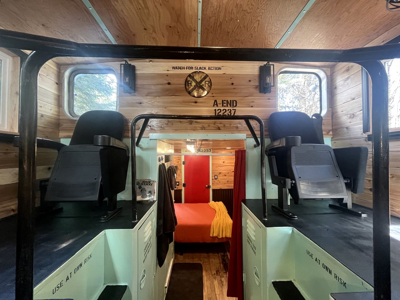 Incredible Remodeled Caboose, Pet-Friendly and Central to Outdoor Activities for an Amazing Family Getaway in Sandpoint, Idaho