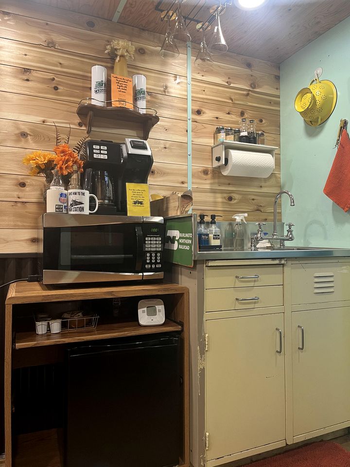 Incredible Remodeled Caboose, Pet-Friendly and Central to Outdoor Activities for an Amazing Family Getaway in Sandpoint, Idaho