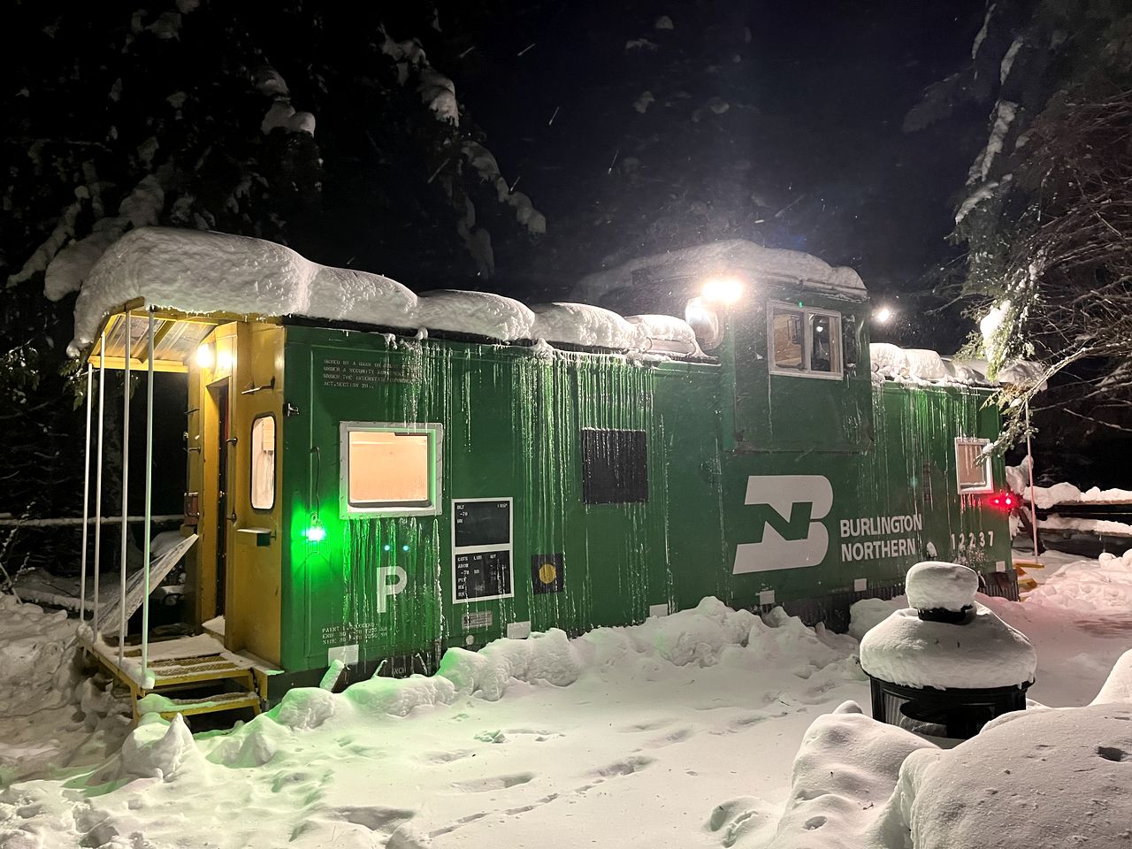 Incredible Remodeled Caboose, Pet-Friendly and Central to Outdoor Activities for an Amazing Family Getaway in Sandpoint, Idaho
