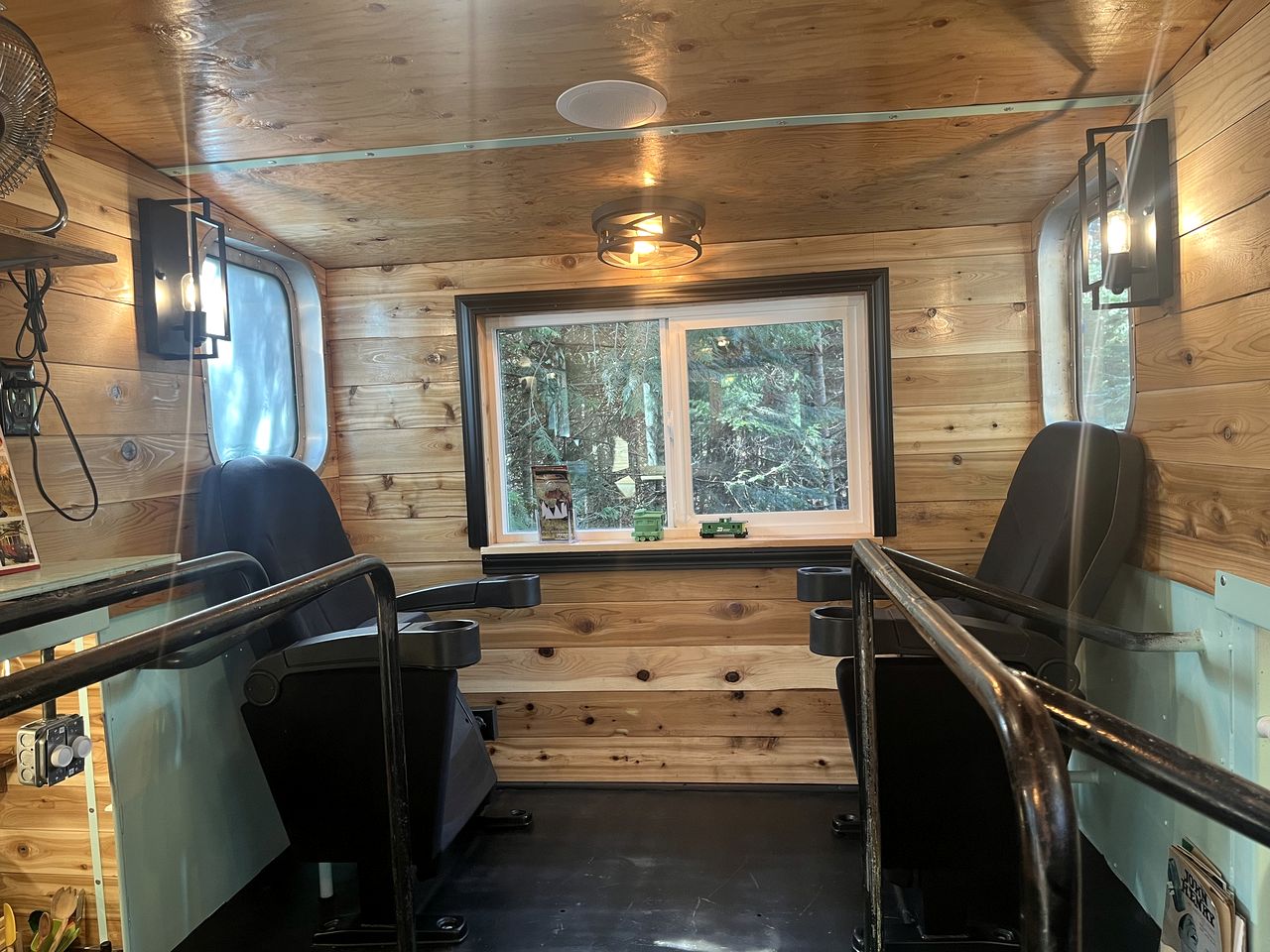 Incredible Remodeled Caboose, Pet-Friendly and Central to Outdoor Activities for an Amazing Family Getaway in Sandpoint, Idaho