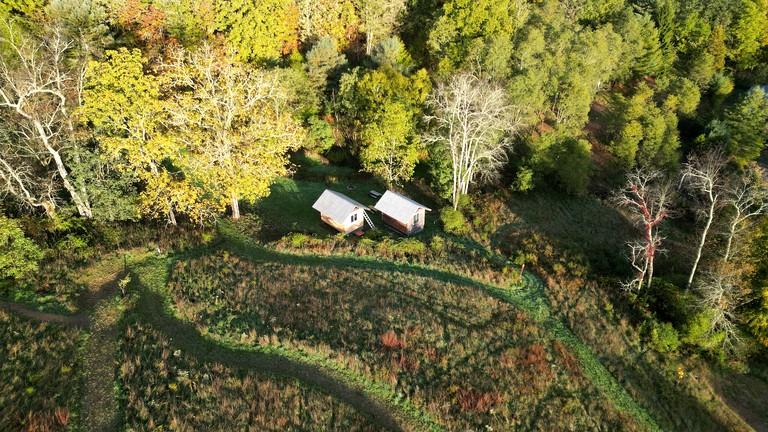 Rustic Cabin with Fire Pit Surrounded by Nature in Sugar Grove, West Virginia