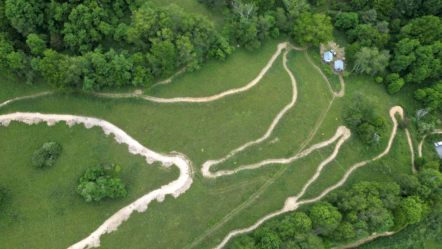 Off-Grid Cabin with Fire Pit and Trail Access Nestled in Nature in Sugar Grove, West Virginia