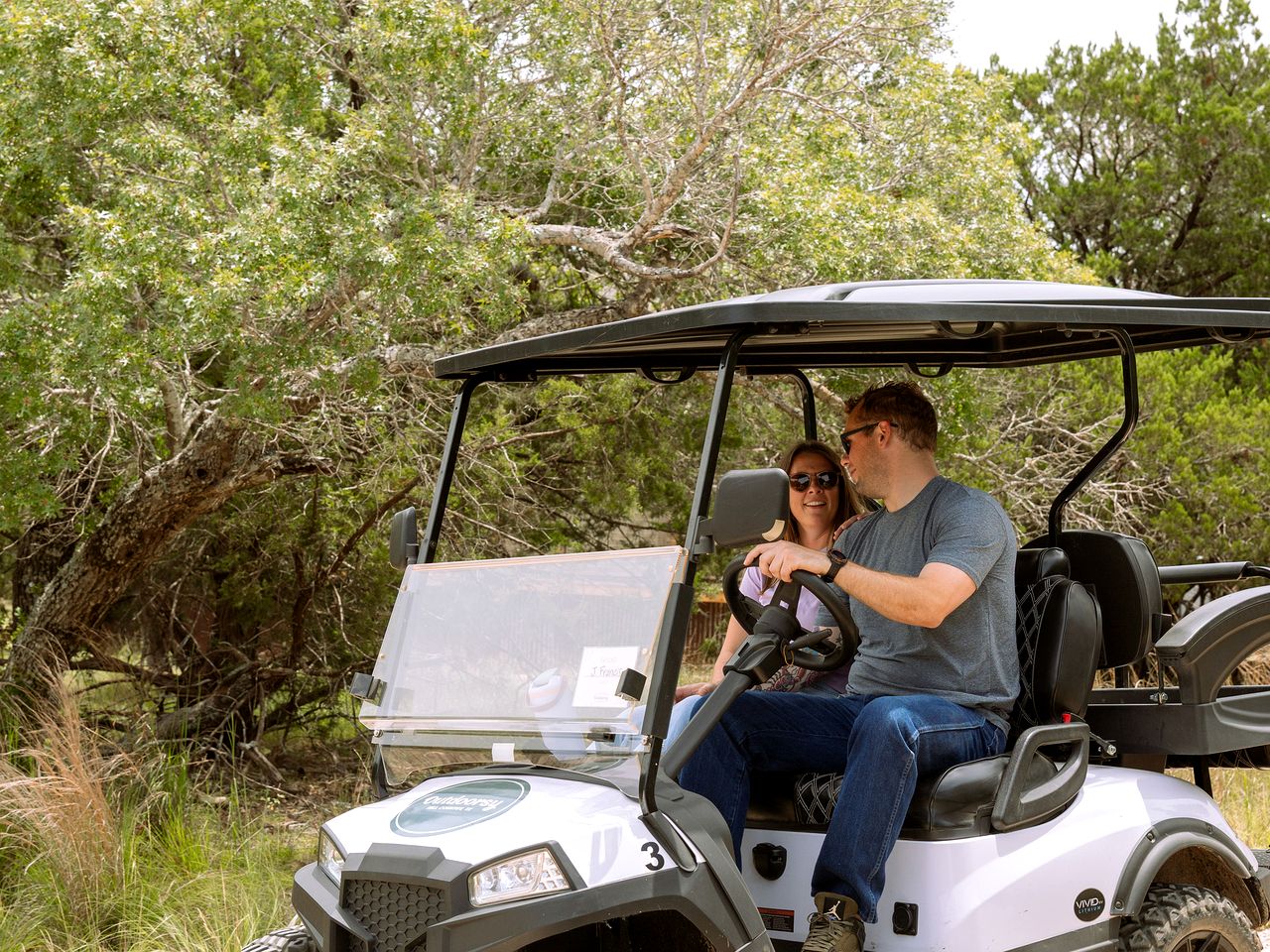 Gorgoeus Glamping Lodge with Spa-Like Bathroom for a Memorable Vacation in Nature in Stonewall, Texas