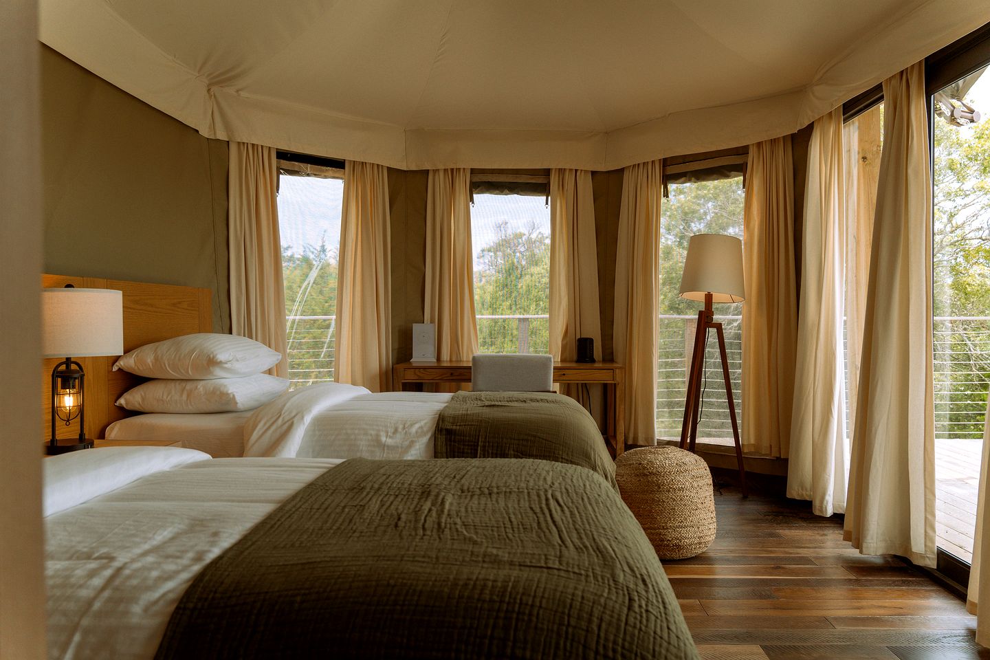 Gorgoeus Glamping Lodge with Spa-Like Bathroom for a Memorable Vacation in Nature in Stonewall, Texas