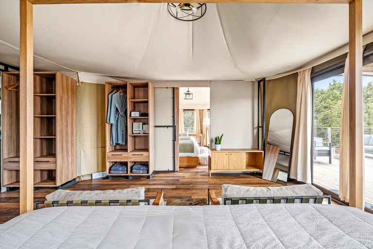 Tented Cabins (United States of America, Stonewall, Texas)