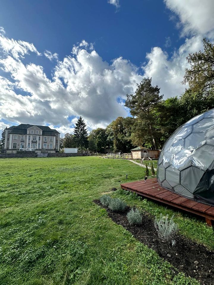 Charming Dome by the Lake for a Unique Glamping Experience in Brandenburg, Germany