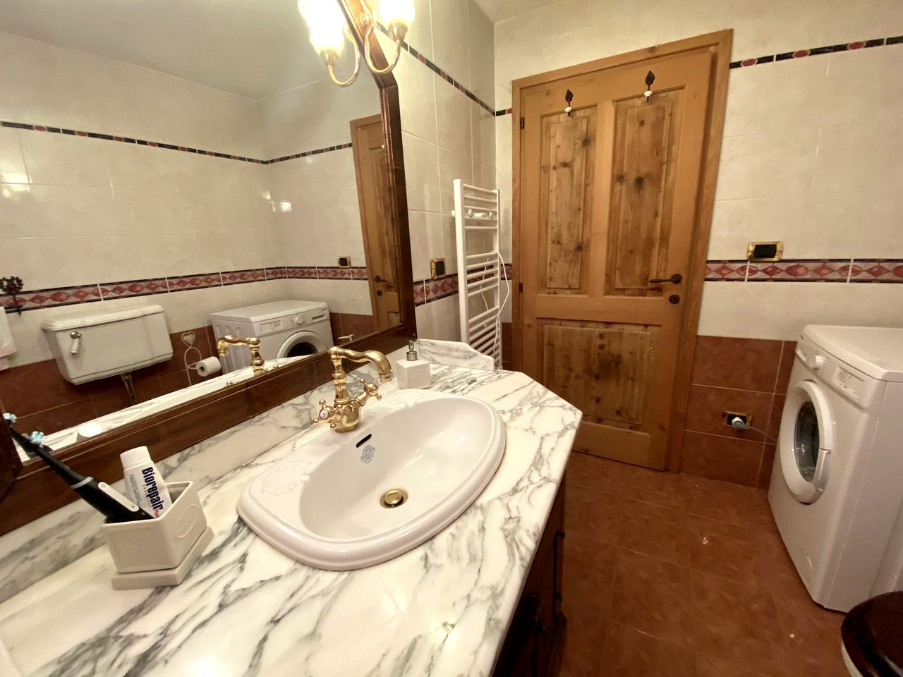 Cozy Rascard in the Alps with Stunning Views for a Peaceful Getaway in Valle d'Aosta, Italy