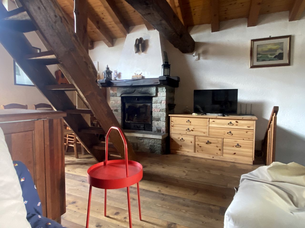 Cozy Rascard in the Alps with Stunning Views for a Peaceful Getaway in Valle d'Aosta, Italy