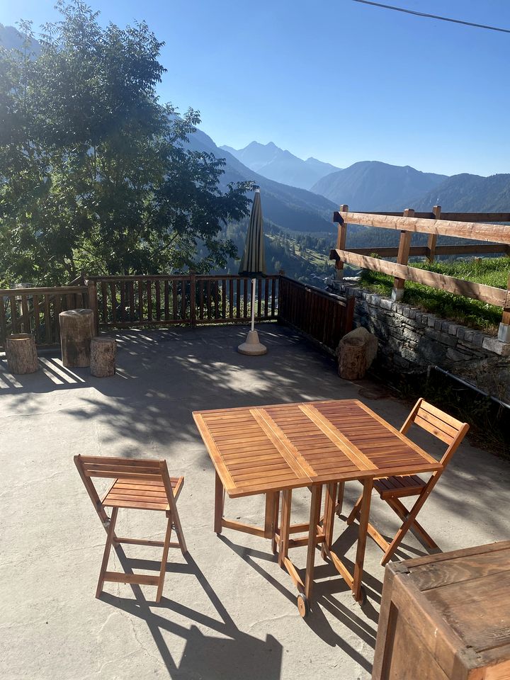 Cozy Rascard in the Alps with Stunning Views for a Peaceful Getaway in Valle d'Aosta, Italy