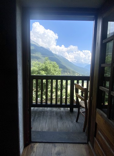 Cabins (Italy, Antagnod, Valle d'Aosta)