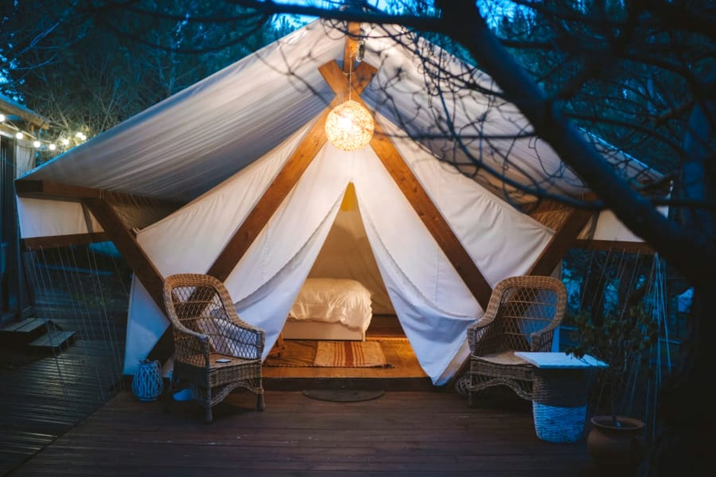 Peaceful Safari Tent with Salt-Water Pool for an Incredible Relaxing Escape in Atalaia, Portugal