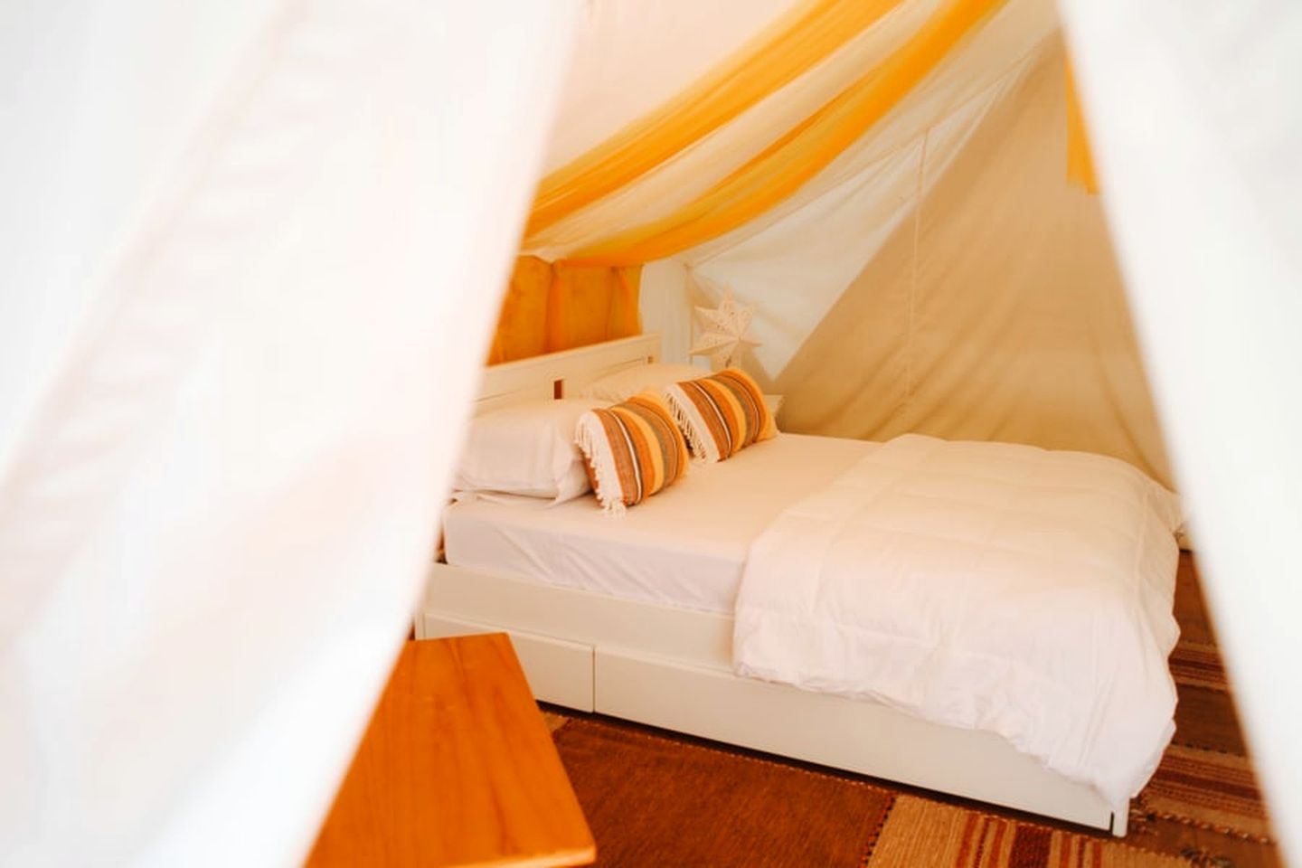 Peaceful Safari Tent with Salt-Water Pool for an Incredible Relaxing Escape in Atalaia, Portugal