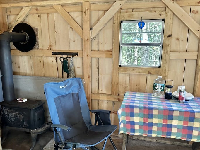 Cabins (United States of America, Barton, Vermont)