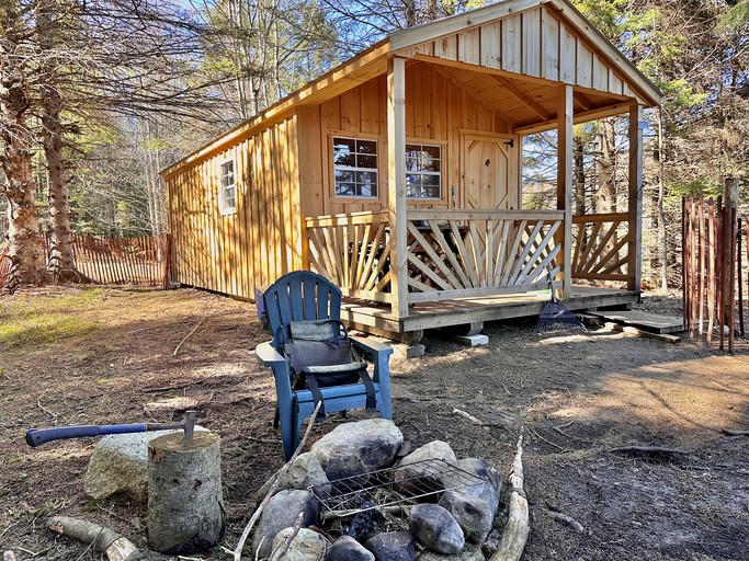 Cabins (United States of America, Barton, Vermont)