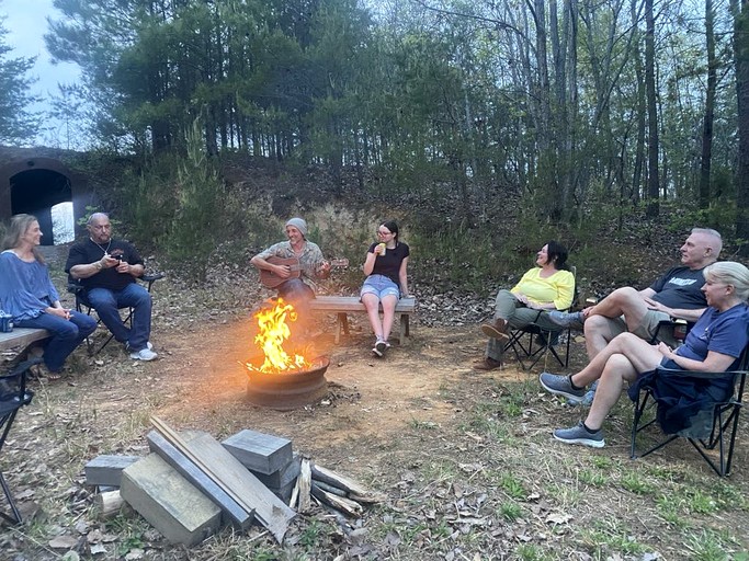 Tented Cabins (United States of America, Old Fort, Tennessee)