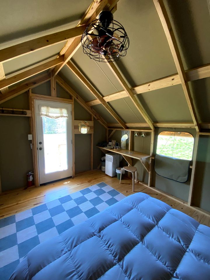 Cozy Canvas Glamping Cabins with Forest Views & Stargazing near Waterfalls in Old Fort, Tennessee