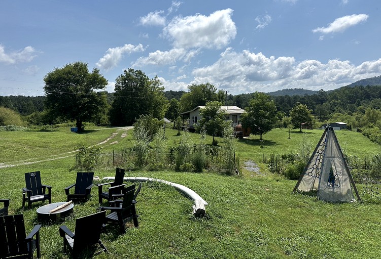 Tented Cabins (United States of America, Old Fort, Tennessee)
