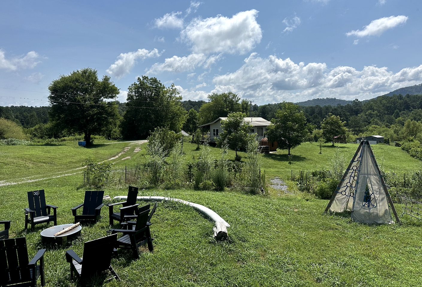 Cozy Canvas Glamping Cabins with Forest Views & Stargazing near Waterfalls in Old Fort, Tennessee