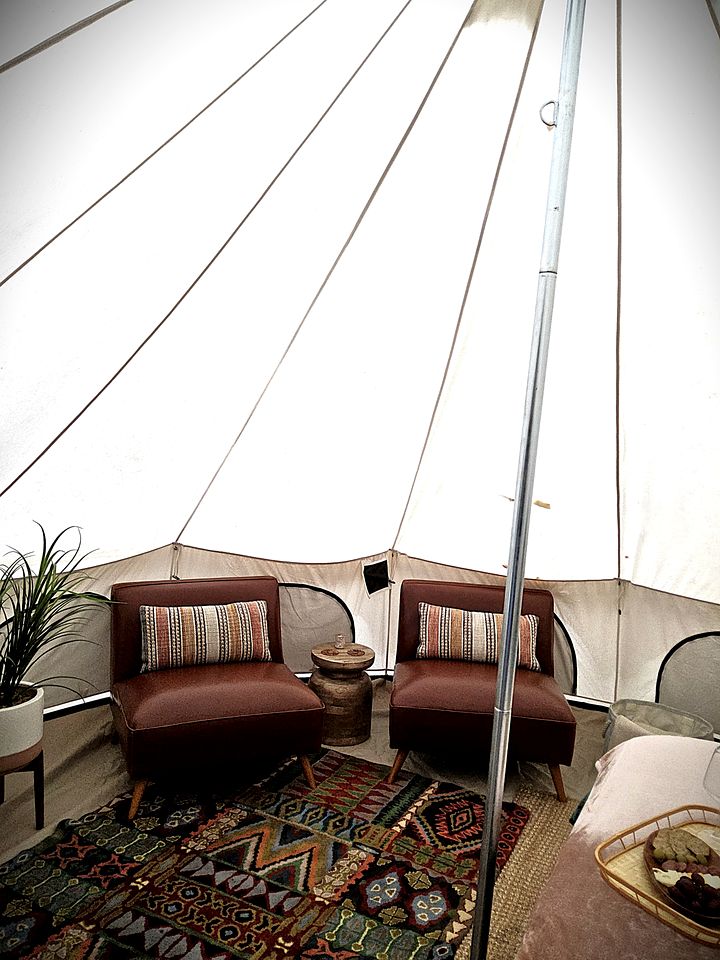 Cozy Bell Tent at an Adults-Only Boutique Outdoor Retreat near Talkeenta, Alaska