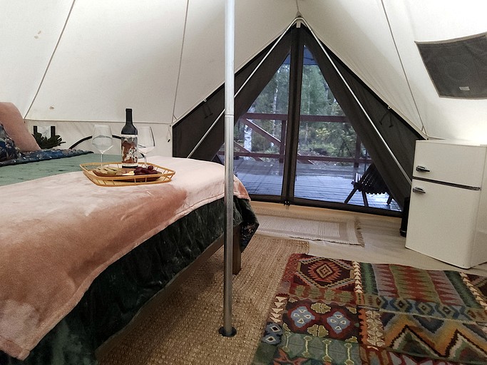 Bell Tents (United States of America, Talkeetna, Alaska)