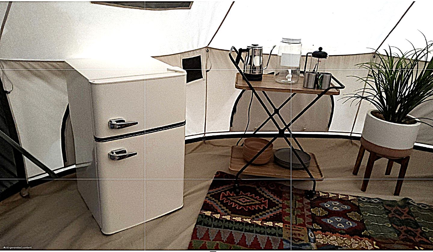 Cozy Bell Tent at an Adults-Only Boutique Outdoor Retreat near Talkeenta, Alaska