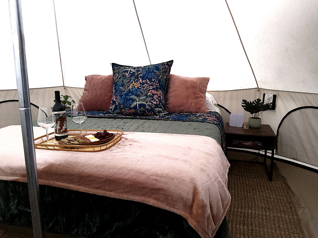 Cozy Bell Tent at an Adults-Only Boutique Outdoor Retreat near Talkeenta, Alaska