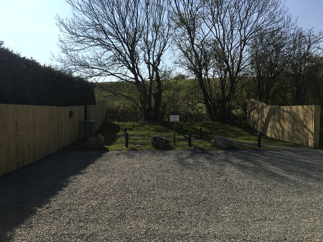 Luxurious Dog-Friendly Pod in the Rolling Countryside of Lancaster for a Unique Glamping Experience in England
