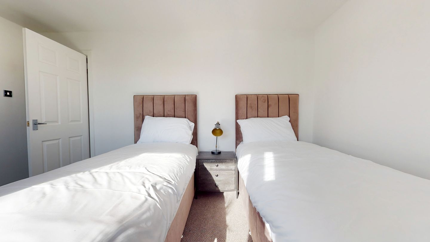 Incredible Holiday Home in the Countryside with Hot Tub and Garden for a Peaceful Getaway in Lancaster, England