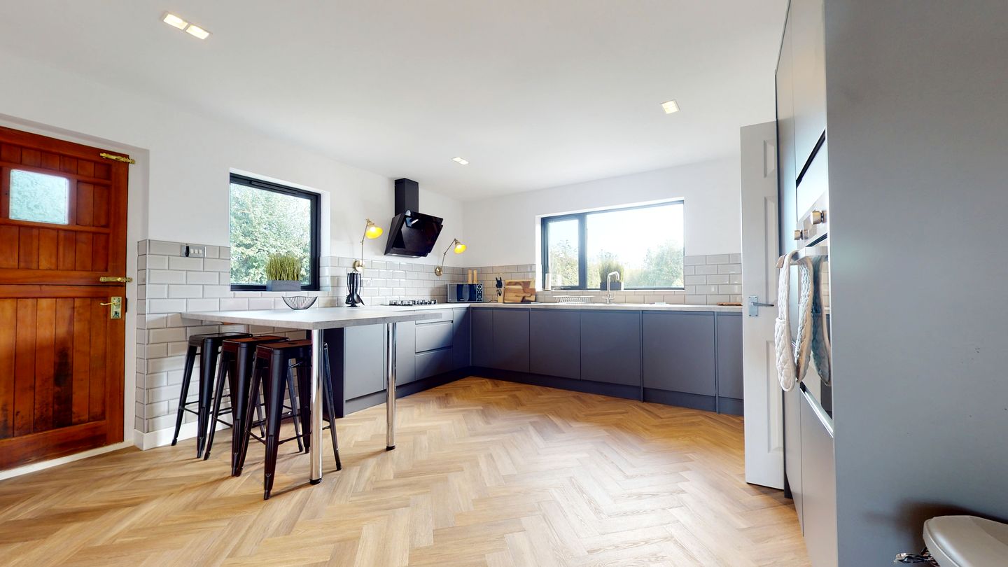 Incredible Holiday Home in the Countryside with Hot Tub and Garden for a Peaceful Getaway in Lancaster, England